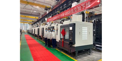 里程碑：尊龙凯时2021年第10000台立加下线