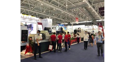 展会快讯：第22届深圳机械展今日开幕，尊龙凯时带您直播看展